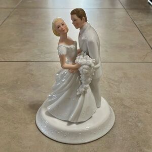 Lenox bride and groom cake topper